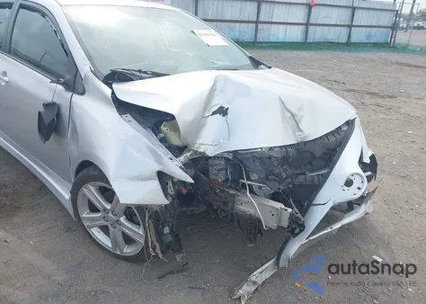 2013 Toyota Corolla S z USA, uszkodzony, nr VIN 5YFBU4EE5DP106741